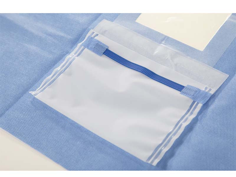 54. Excellent Ophthalmic Surgical Drape (1)